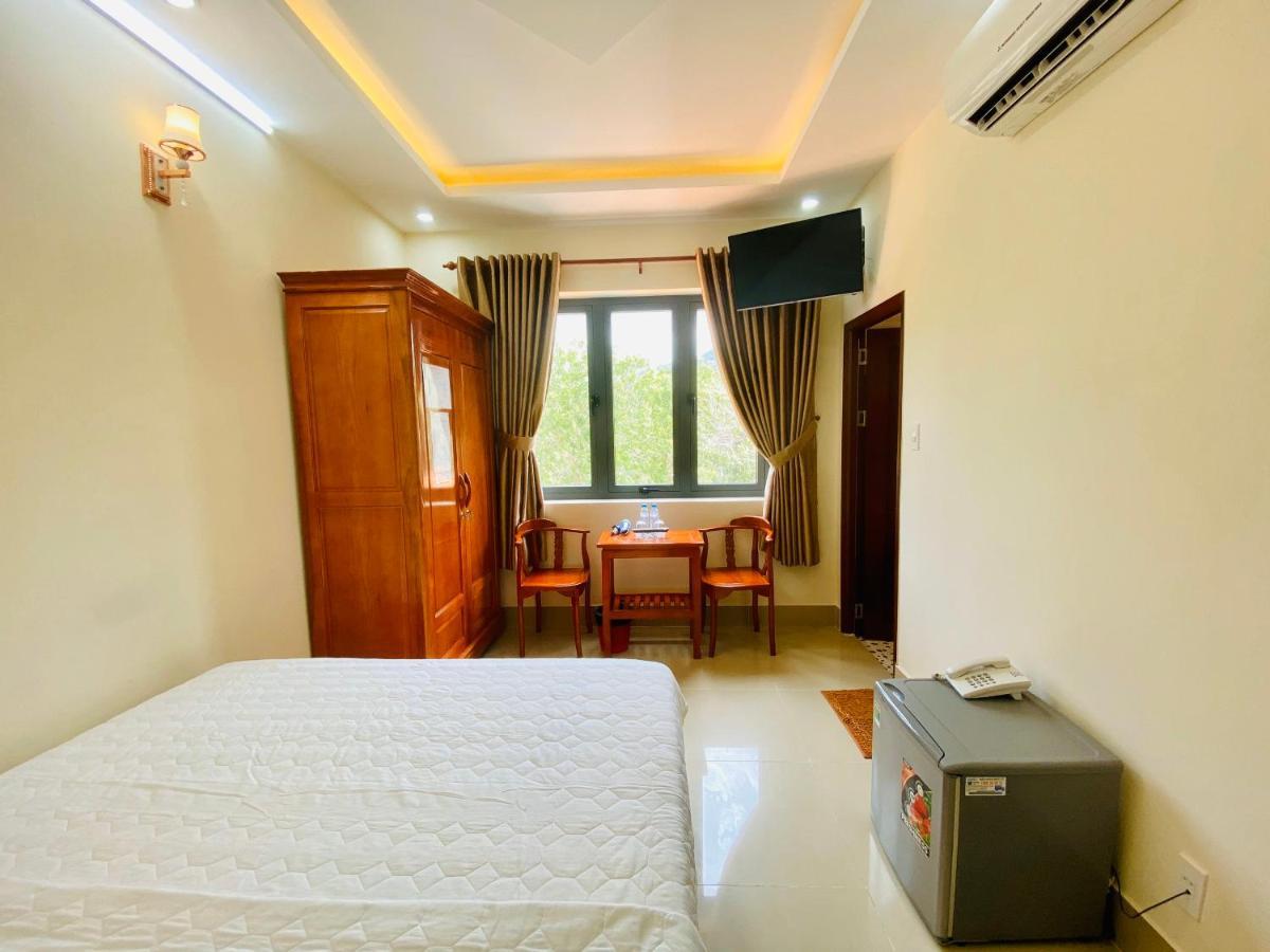 Khach San Phuc Loc An Con Dao Hotel Chi Khu Co Ong Екстериор снимка