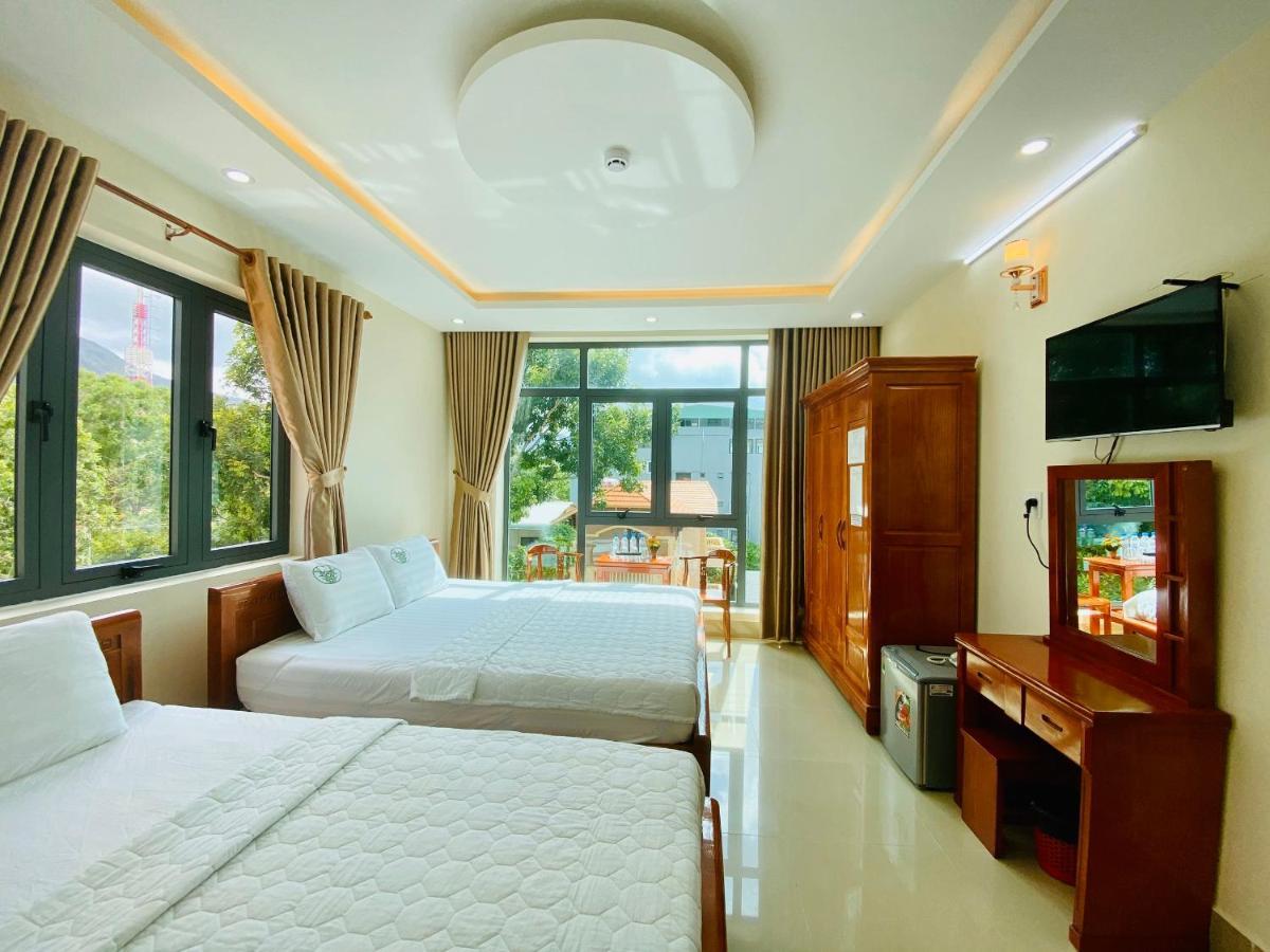 Khach San Phuc Loc An Con Dao Hotel Chi Khu Co Ong Екстериор снимка